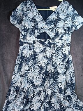 Michael Kors Navy and White Leaf-Print Peekaboo Dress